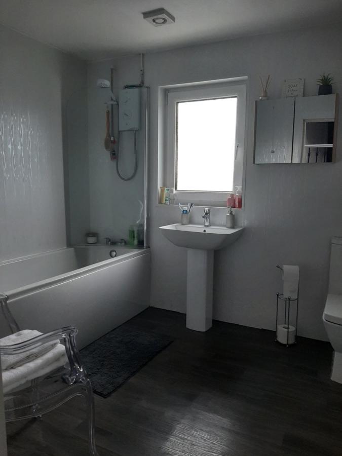 Stunning Riverside Town House With Views Ayrshire Girvan Εξωτερικό φωτογραφία