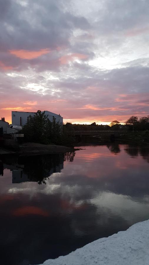 Stunning Riverside Town House With Views Ayrshire Girvan Εξωτερικό φωτογραφία